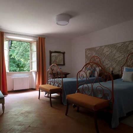 Fattoria Di Caticciano, Elegante Affittacamere Relax E Natura Vicino Firenze Pelago Bagian luar foto