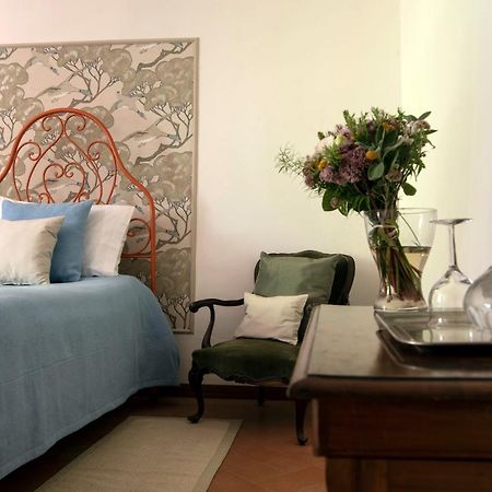 Fattoria Di Caticciano, Elegante Affittacamere Relax E Natura Vicino Firenze Pelago Bagian luar foto