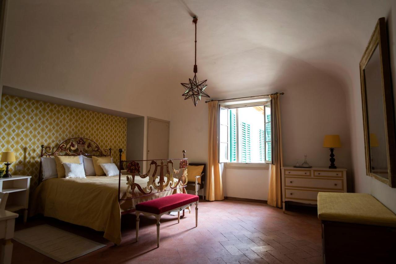 Fattoria Di Caticciano, Elegante Affittacamere Relax E Natura Vicino Firenze Pelago Bagian luar foto
