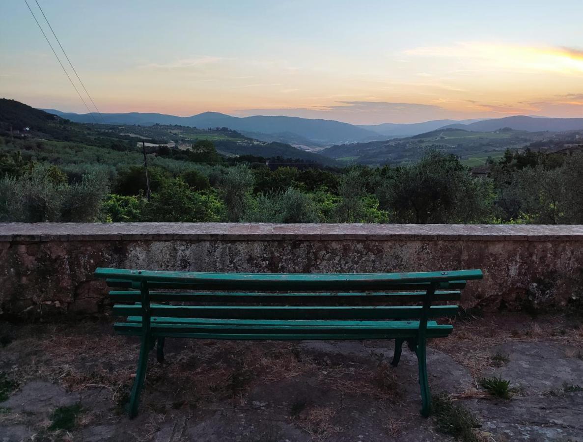 Fattoria Di Caticciano, Elegante Affittacamere Relax E Natura Vicino Firenze Pelago Bagian luar foto